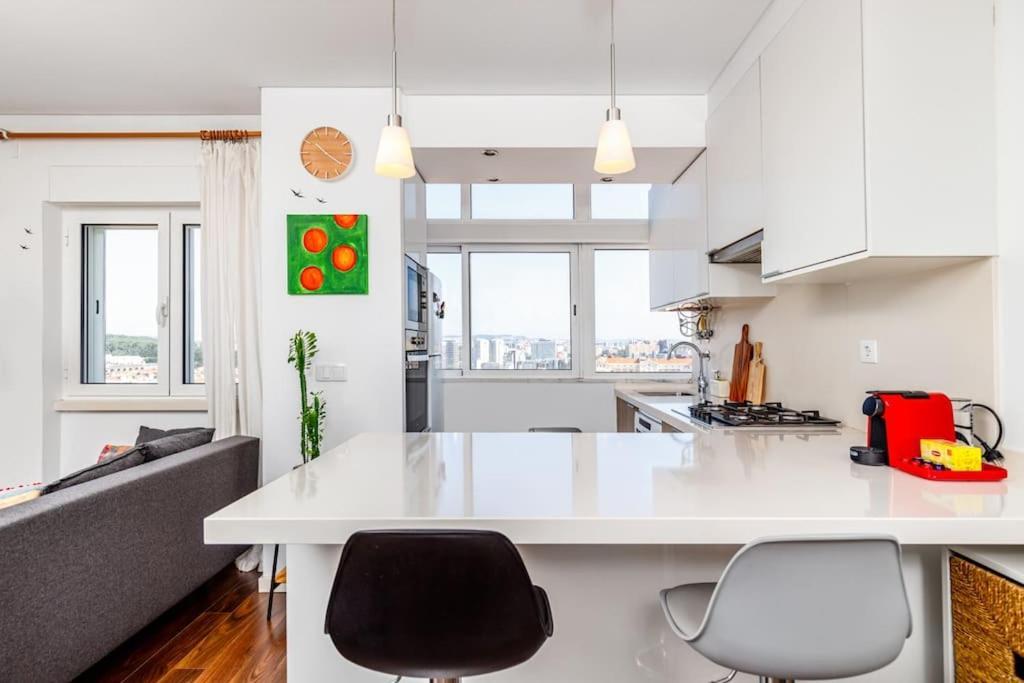 Cozy Bright Space With Landscape And Air Conditioner Lisboa Екстериор снимка
